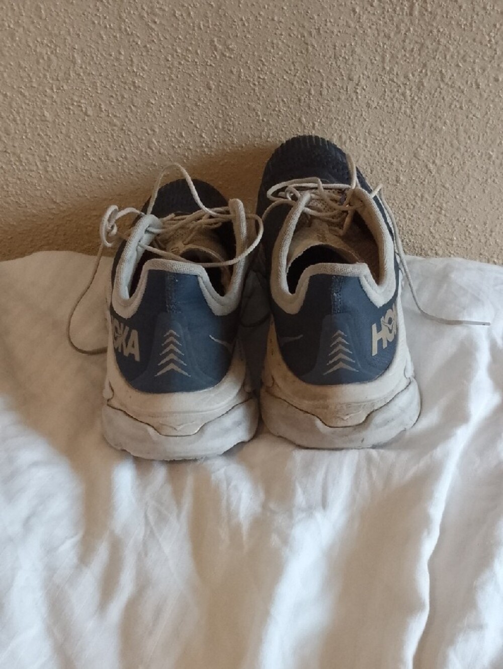 Hoka Men's Navy and Beige Athletic Running Shoes - Picture 4 of 7